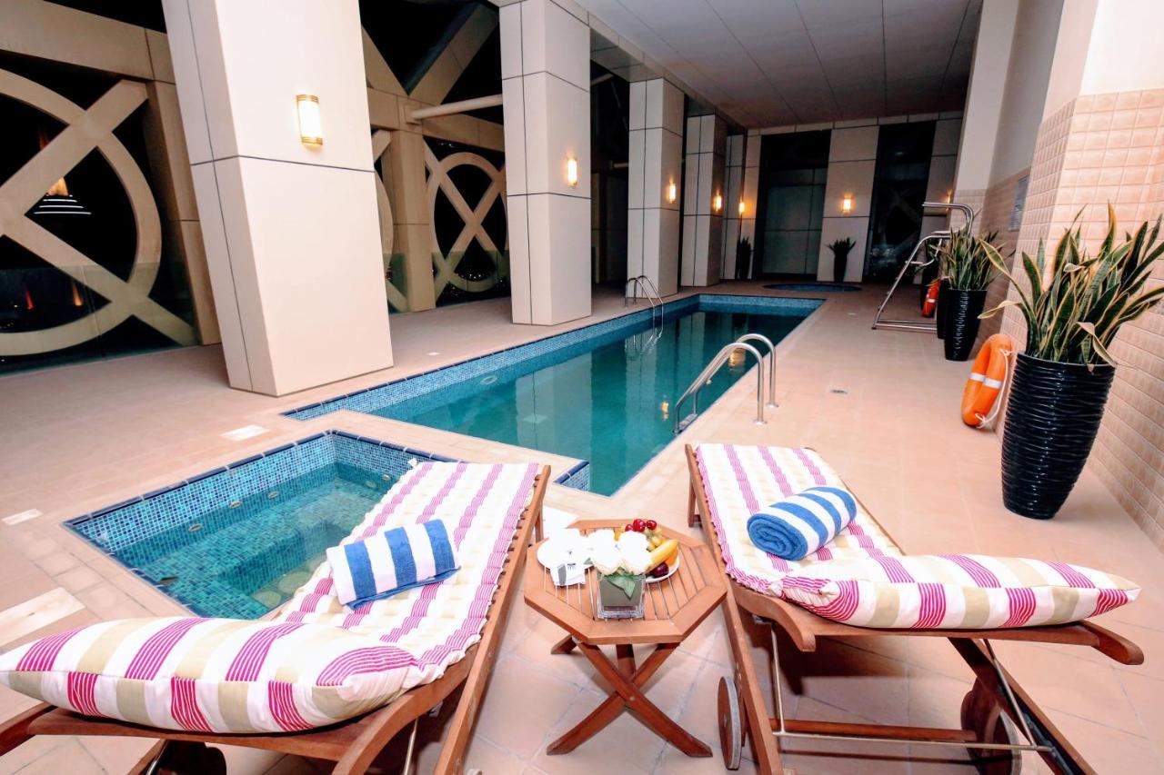 Grand Mercure Hotel Dubai Ngoại thất bức ảnh
