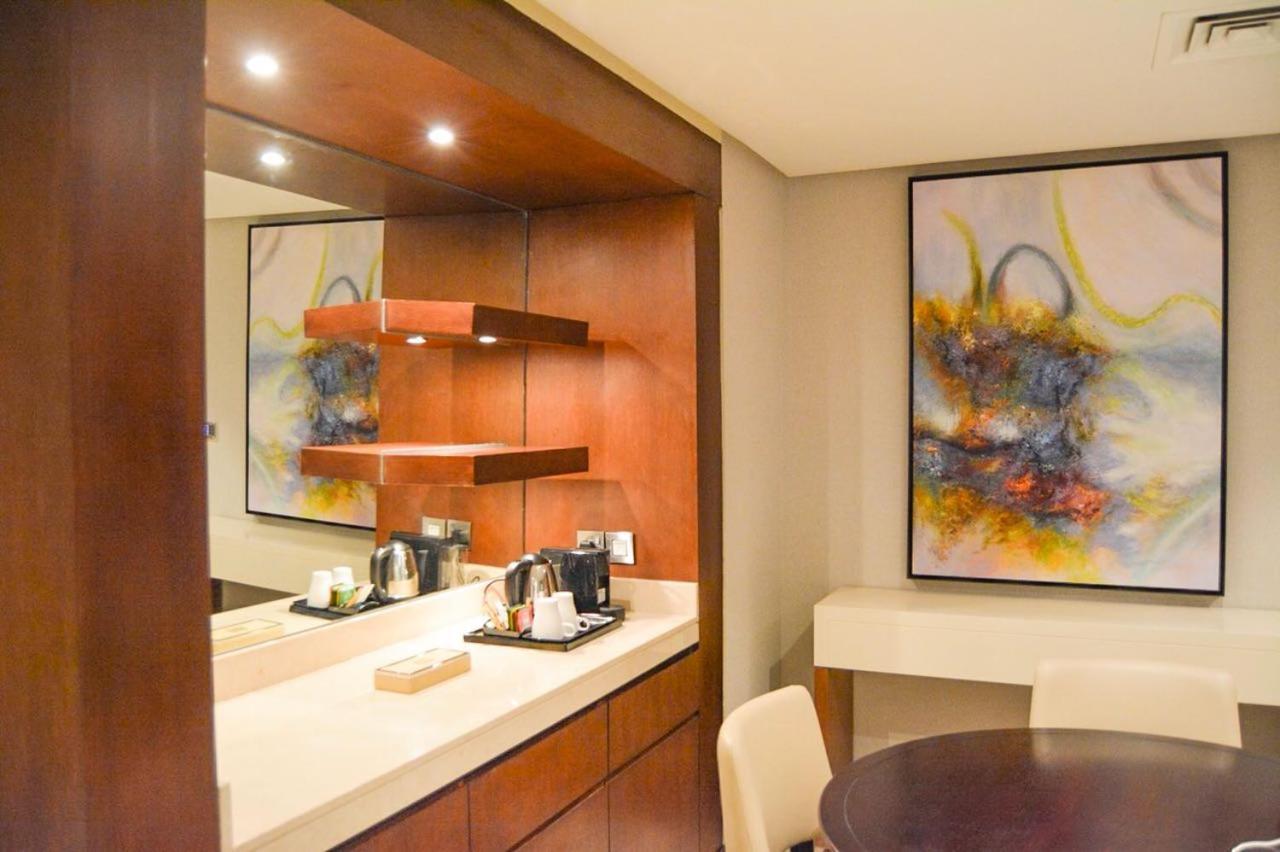 Grand Mercure Hotel Dubai Ngoại thất bức ảnh